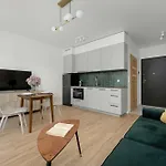 Appartement Stylish With Balcony & Parking In The Old Town Of By Renters *