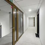 Appartement Stylish With Balcony & Parking In The Old Town Of By Renters