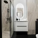 Stylish With Balcony & Parking In The Old Town Of By Renters * Wrocław
