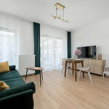 Appartement Stylish With Balcony & Parking In The Old Town Of By Renters *
