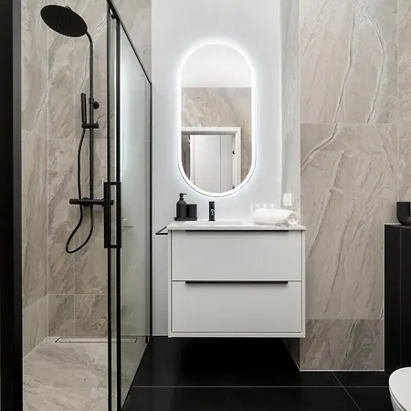 Stylish With Balcony & Parking In The Old Town Of By Renters * Wrocław