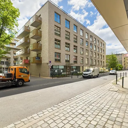 Stylish With Balcony & Parking In The Old Town Of By Renters Lägenhet Wrocław