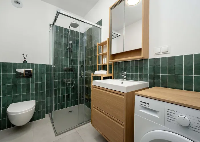 Stylish With Balcony & Parking In The Old Town Of By Renters Appartement