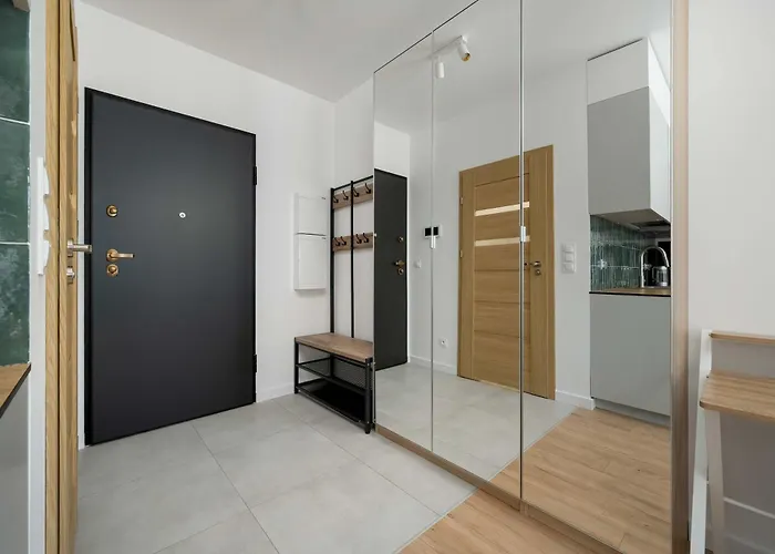 Stylish With Balcony & Parking In The Old Town Of By Renters * Wrocław